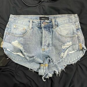 Mustard Seed Size 25 Jean Shorts